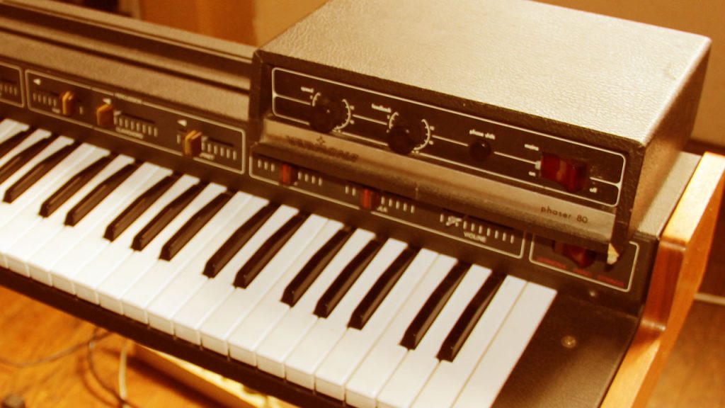 Vermona Exhibition Vintage Musicinstruments 01
